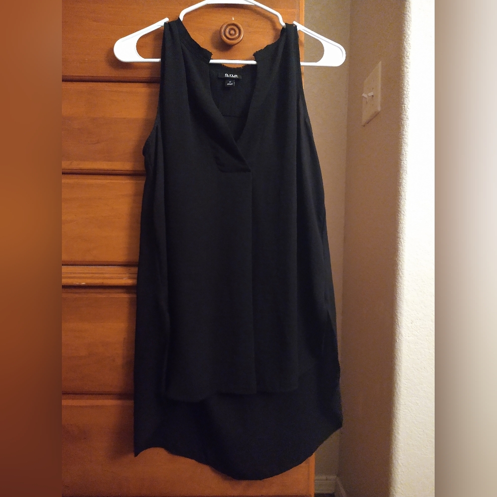 ANA medium black sleeveless top